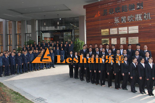 精細(xì)化工等工程成套設(shè)備及其它配套設(shè)備如全自動CIP清洗系列